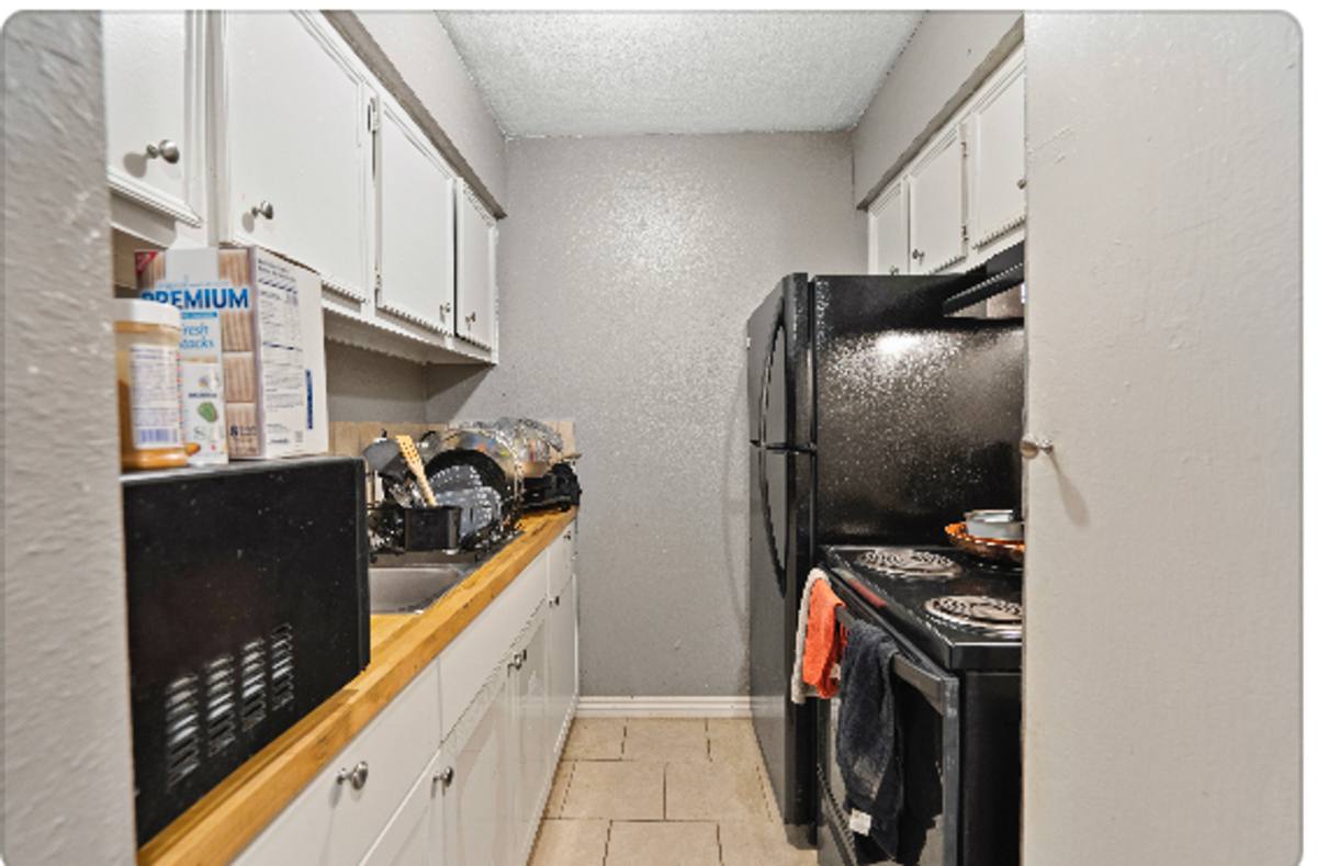 Apartment for rent at 3122 Culebra Rd, San Antonio, TX 78228