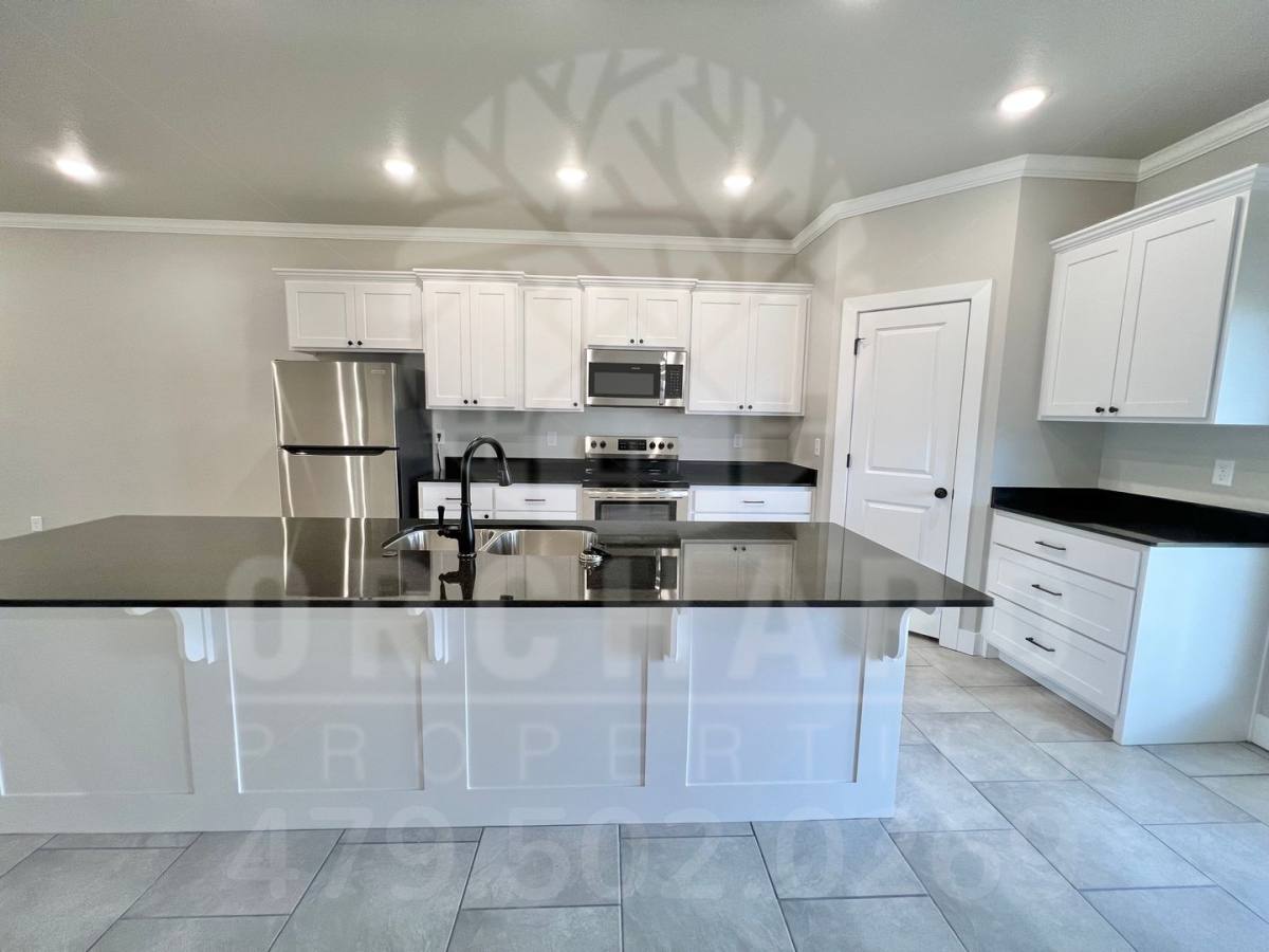 Apartment for rent at 528 Bradford Dr, Springdale, AR 72762