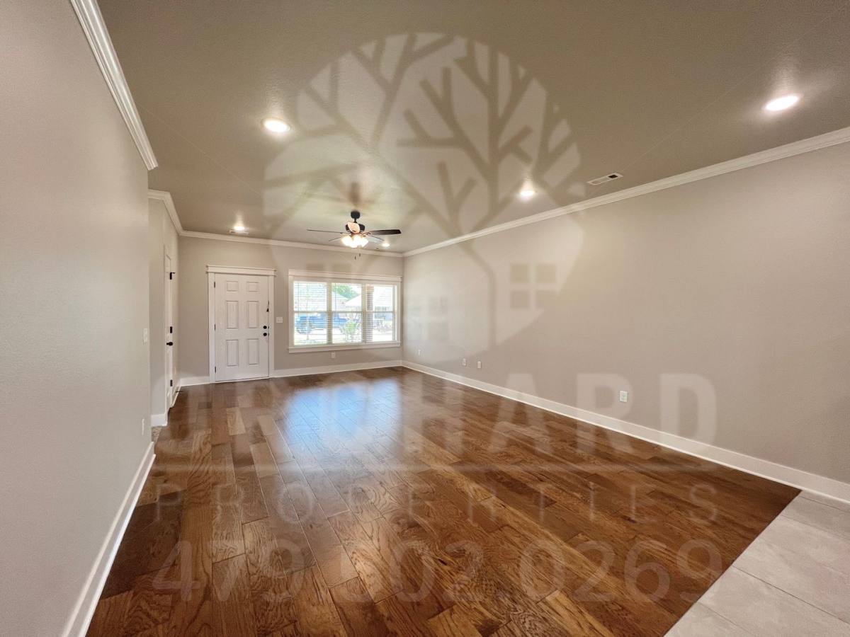Apartment for rent at 528 Bradford Dr, Springdale, AR 72762