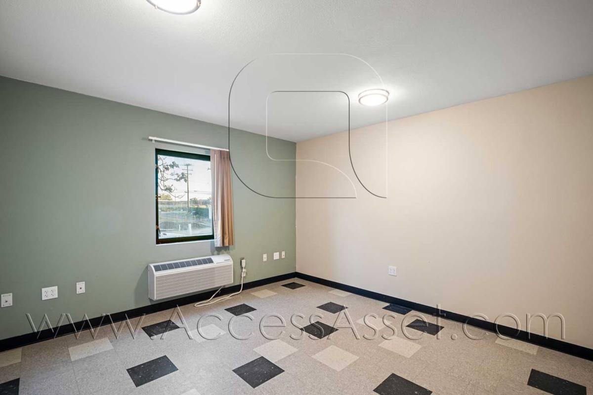 Townhouse for rent at 29255 Old Highway 58 #105, Barstow, CA 92311