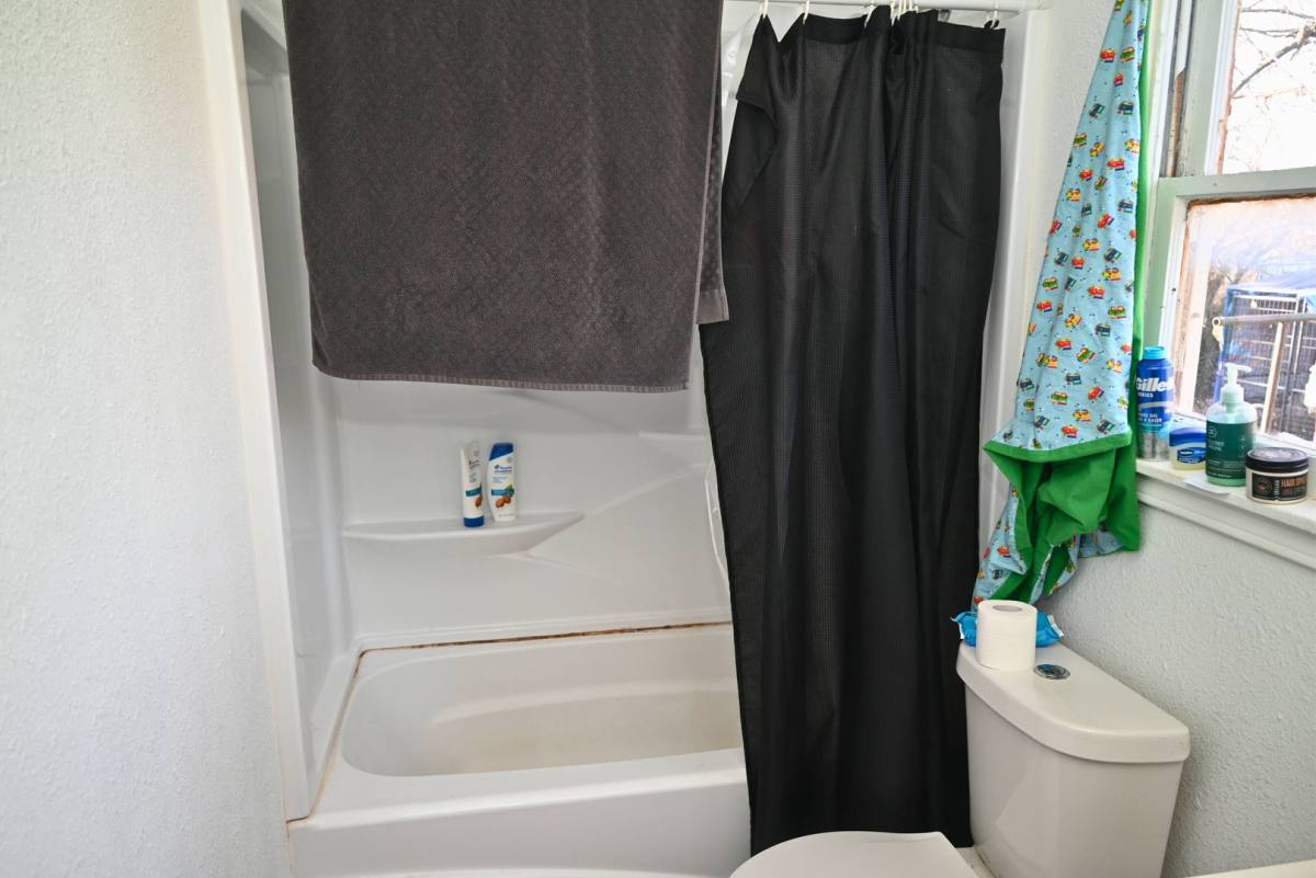 Apartment for rent at 902 Flood St, Wichita Falls, TX 76301