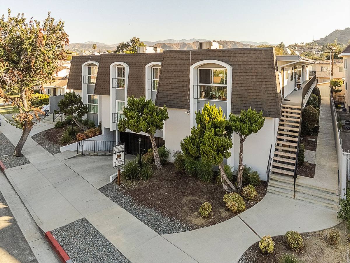 Apartment for rent at 840 Fischer St, Glendale, CA 91205