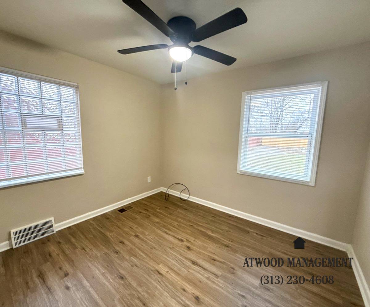 House for rent at 13400 Longview St, Detroit, MI 48213