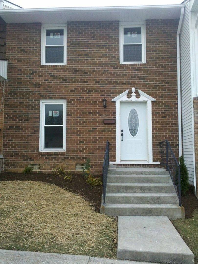 Townhouse for rent at 309 Fairfax Rd, Blacksburg, VA 24060