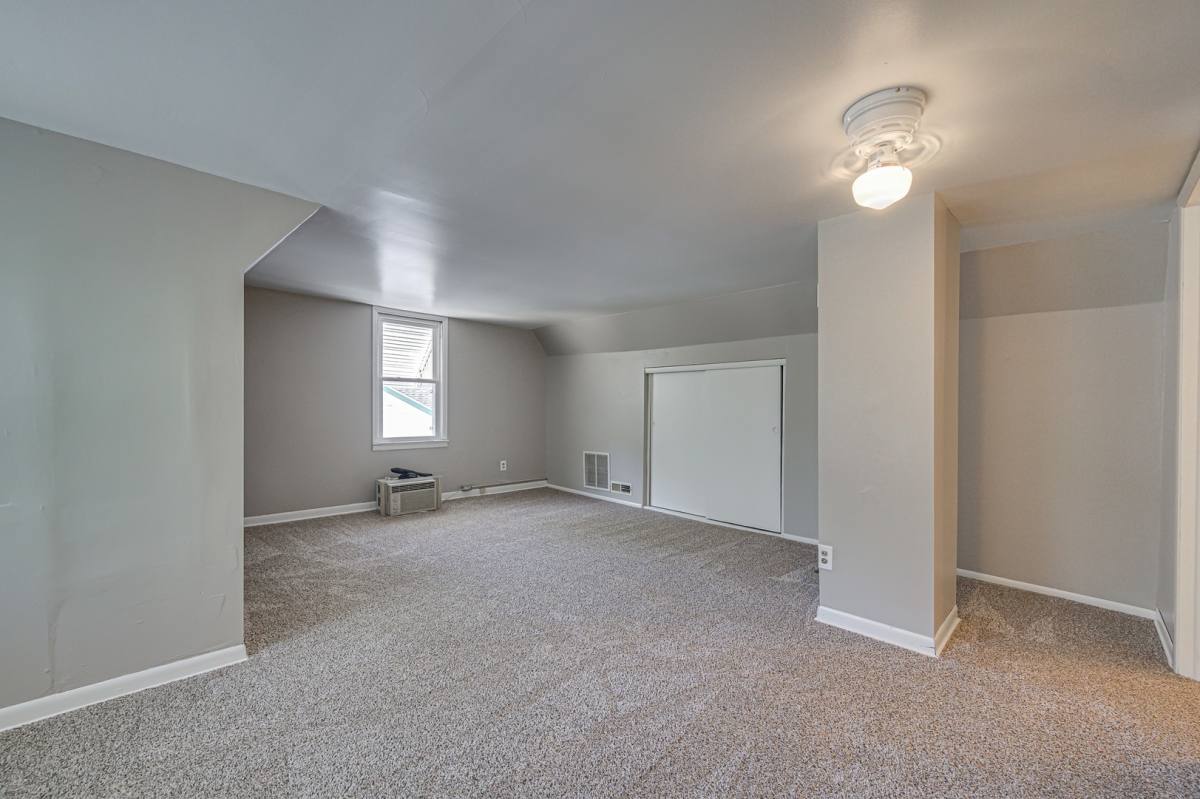 House for rent at 1317 S Pennsylvania Ave, Springfield, MO 65807