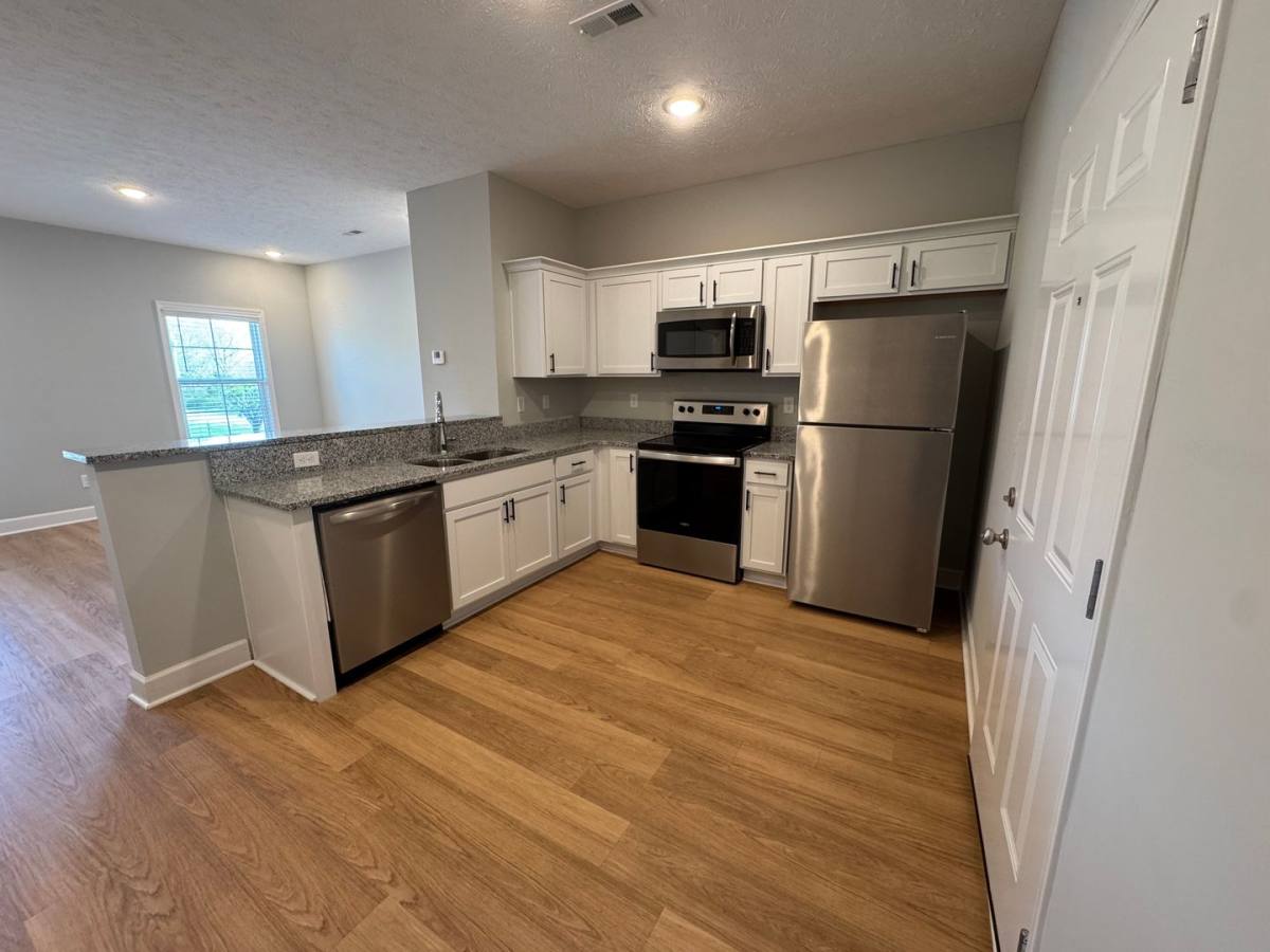 Apartment for rent at 117 Owmby Way, Bowling Green, KY 42101