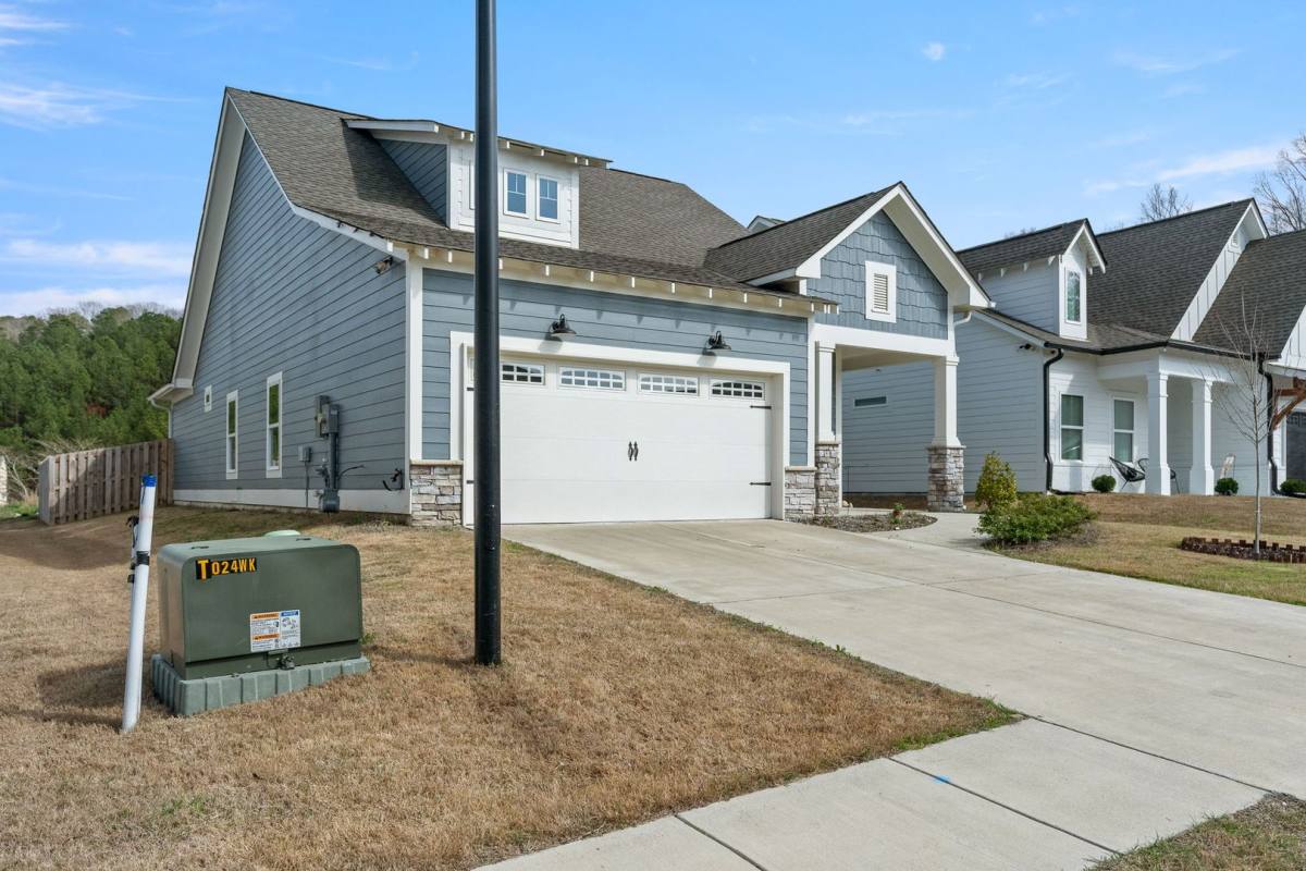 House for rent at 3509 Halcyon Way, Trussville, AL 35173