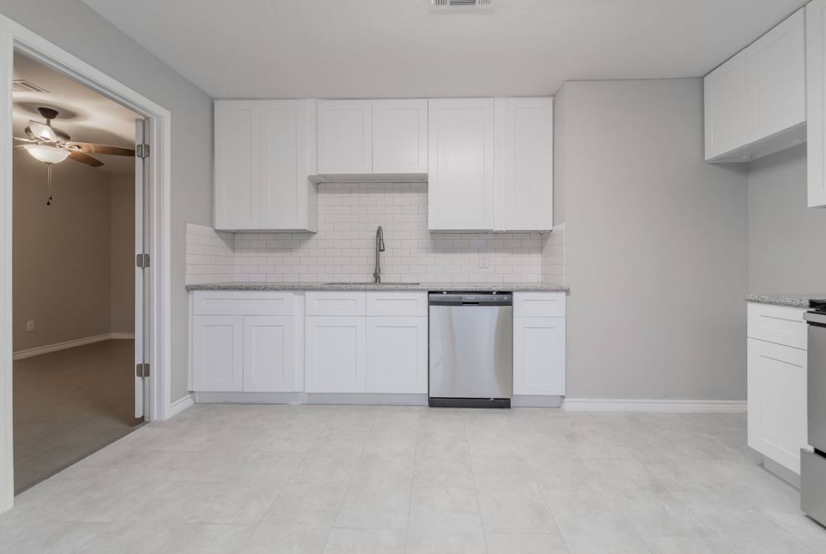 House for rent at 101 Will St, Willis, TX 77378