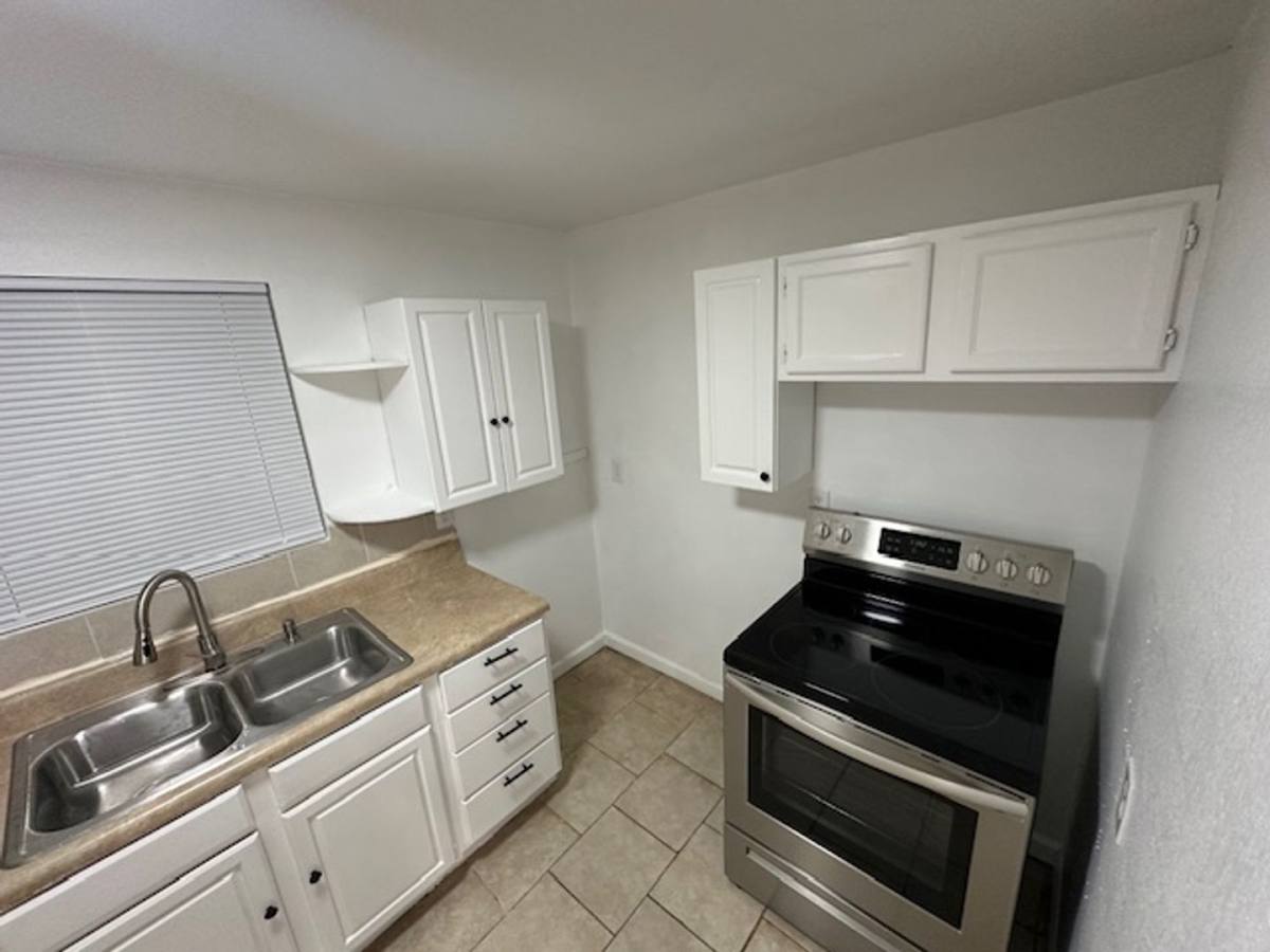 Apartment for rent at 2013 Early St, Lynchburg, VA 24503