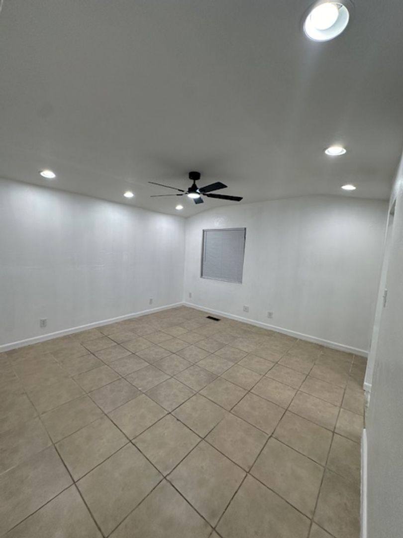Apartment for rent at 2013 Early St, Lynchburg, VA 24503
