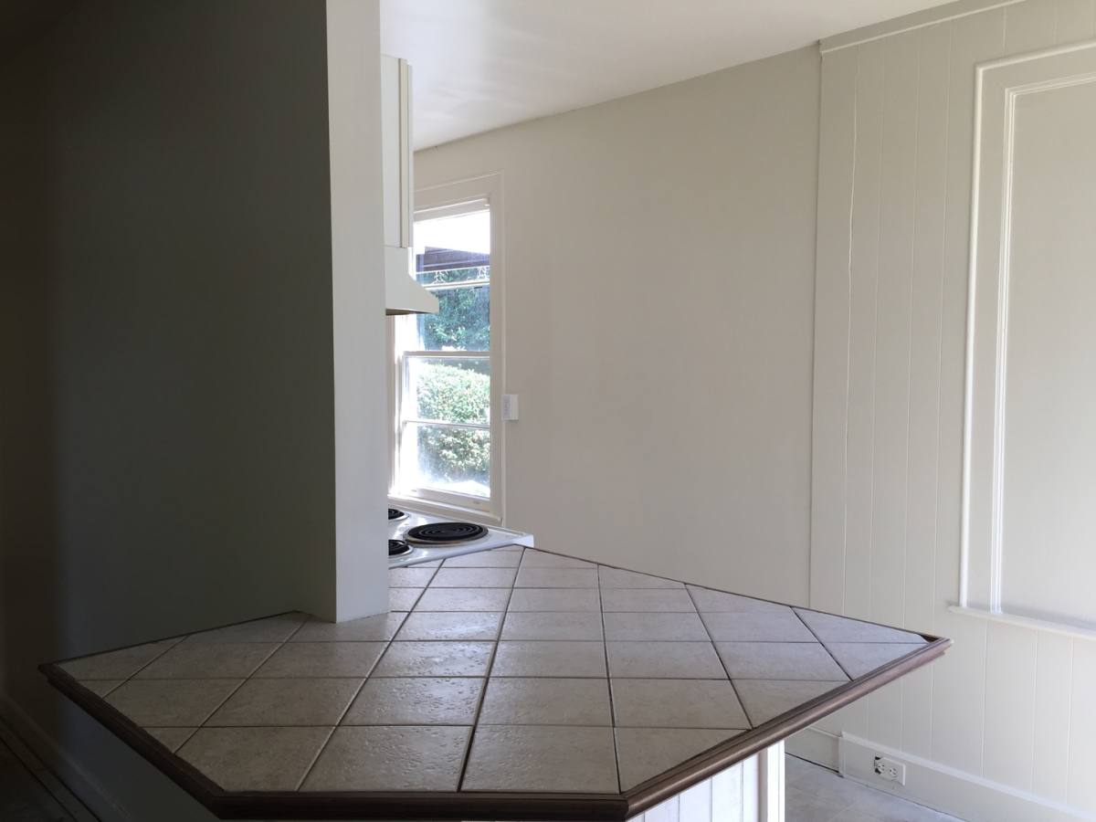 Apartment for rent at 301 E Ann St, Valdosta, GA 31601