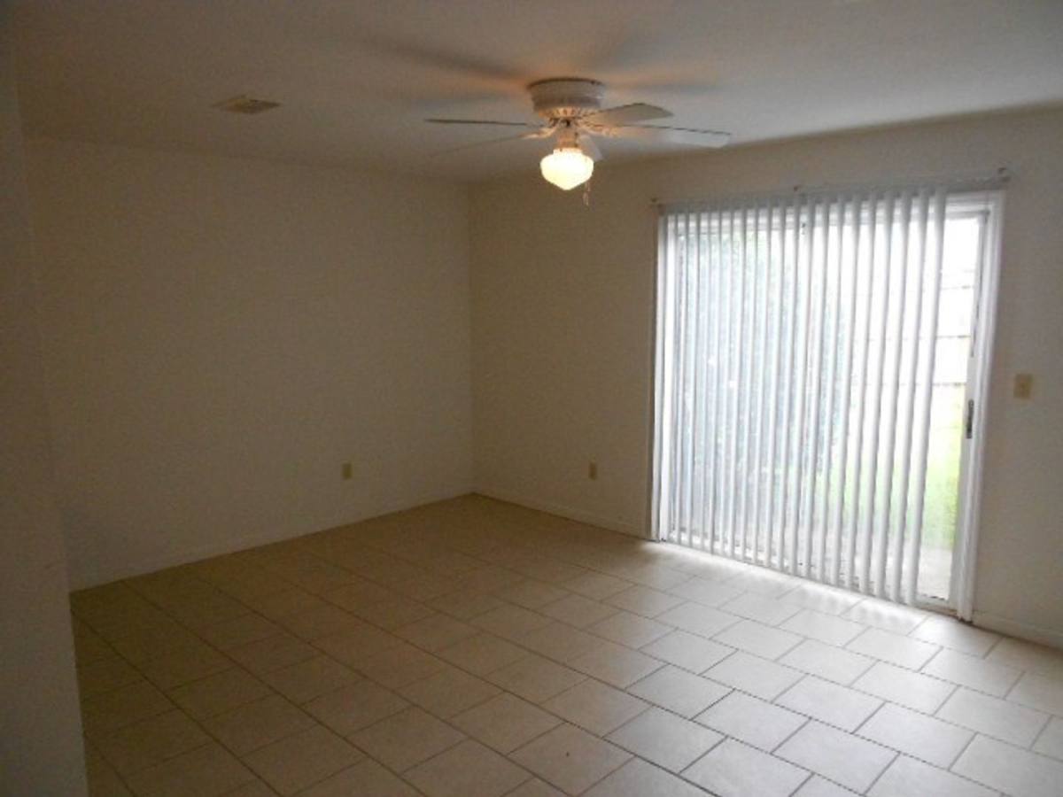 Townhouse for rent at 1909-B Bellevue Way, Tallahassee, FL 32304