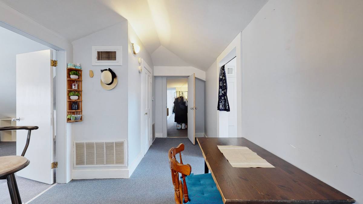 Apartment for rent at 38 Trumbull St, New Haven, CT 06510