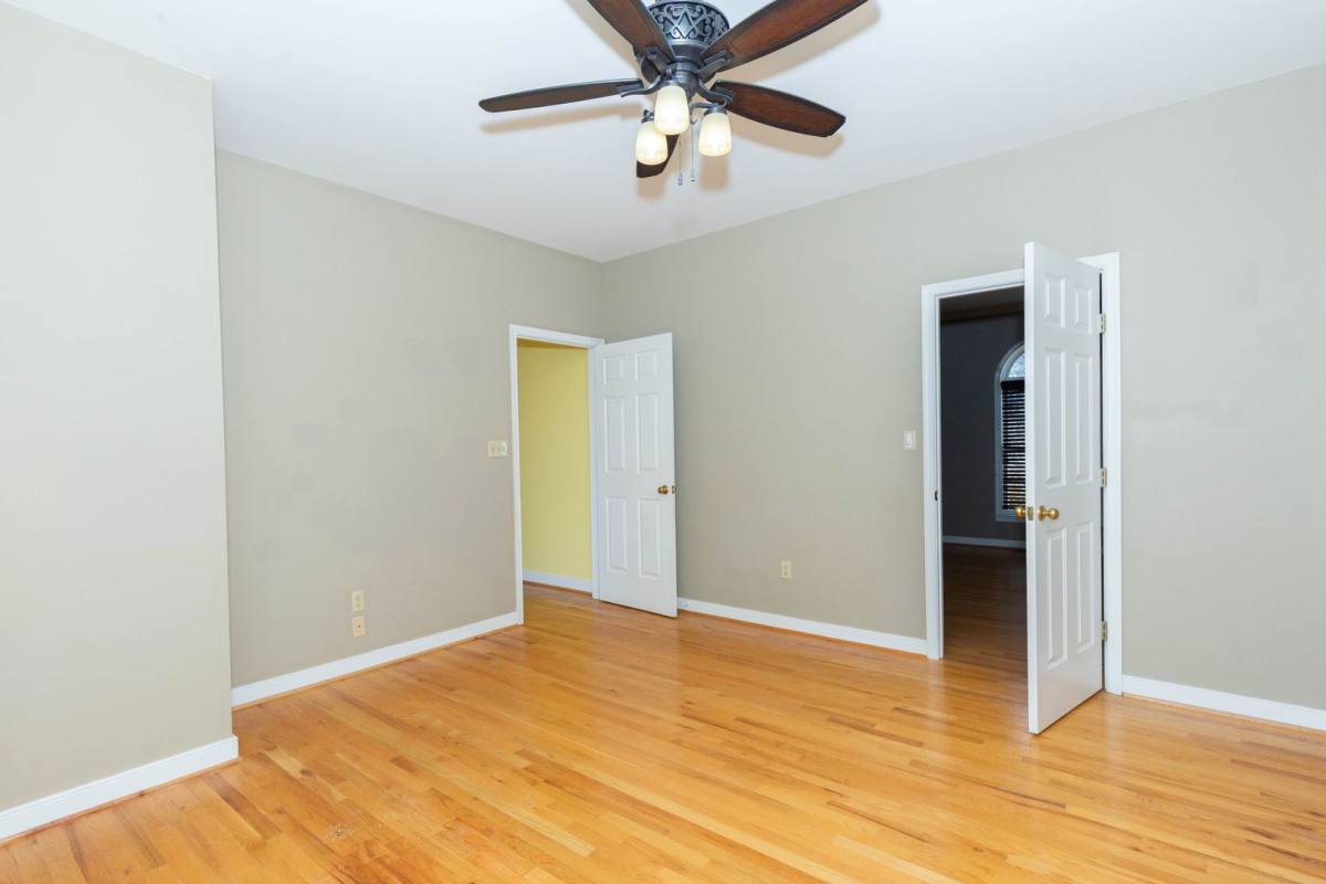 House for rent at 180 Muirfield Court, Charles Town, WV 25414
