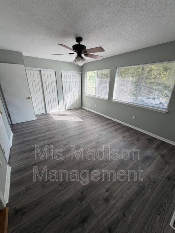 Townhouse for rent at 527 Tibet Ave #3, Savannah, GA 31406