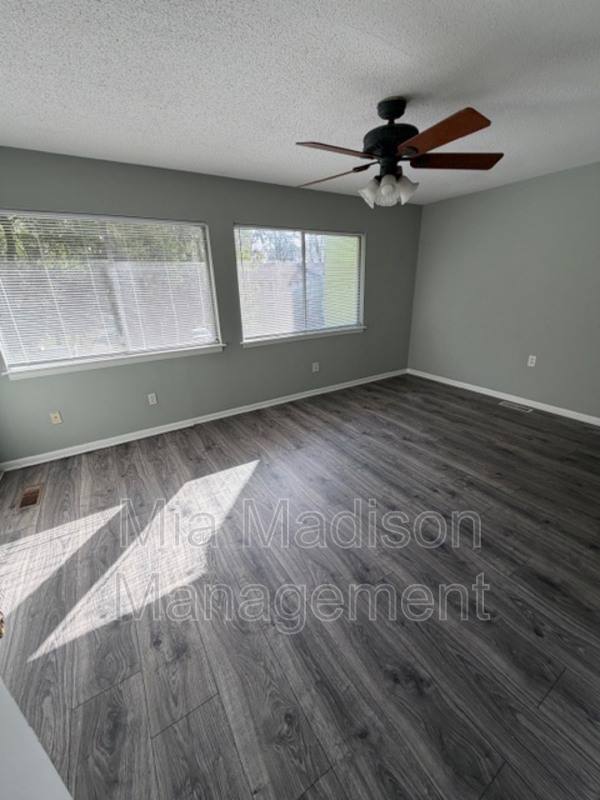 Townhouse for rent at 527 Tibet Ave #3, Savannah, GA 31406