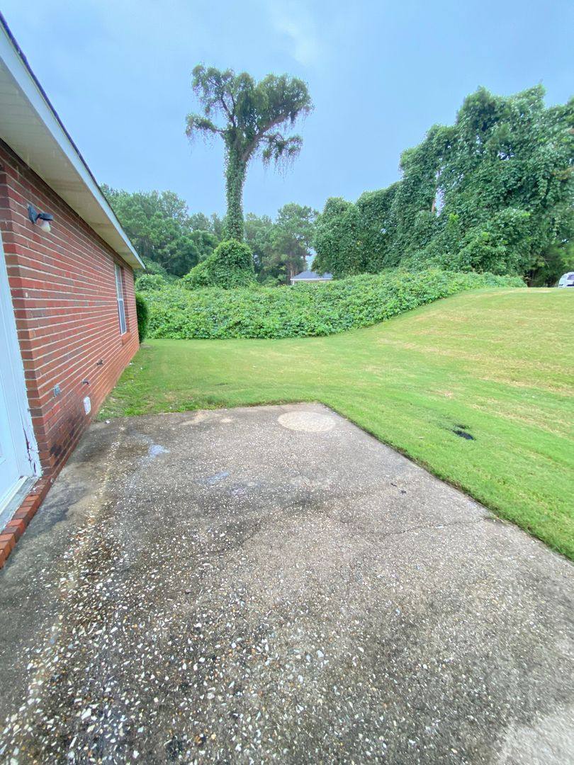 House for rent at 1139 Northlake Dr, Auburn, AL 36830