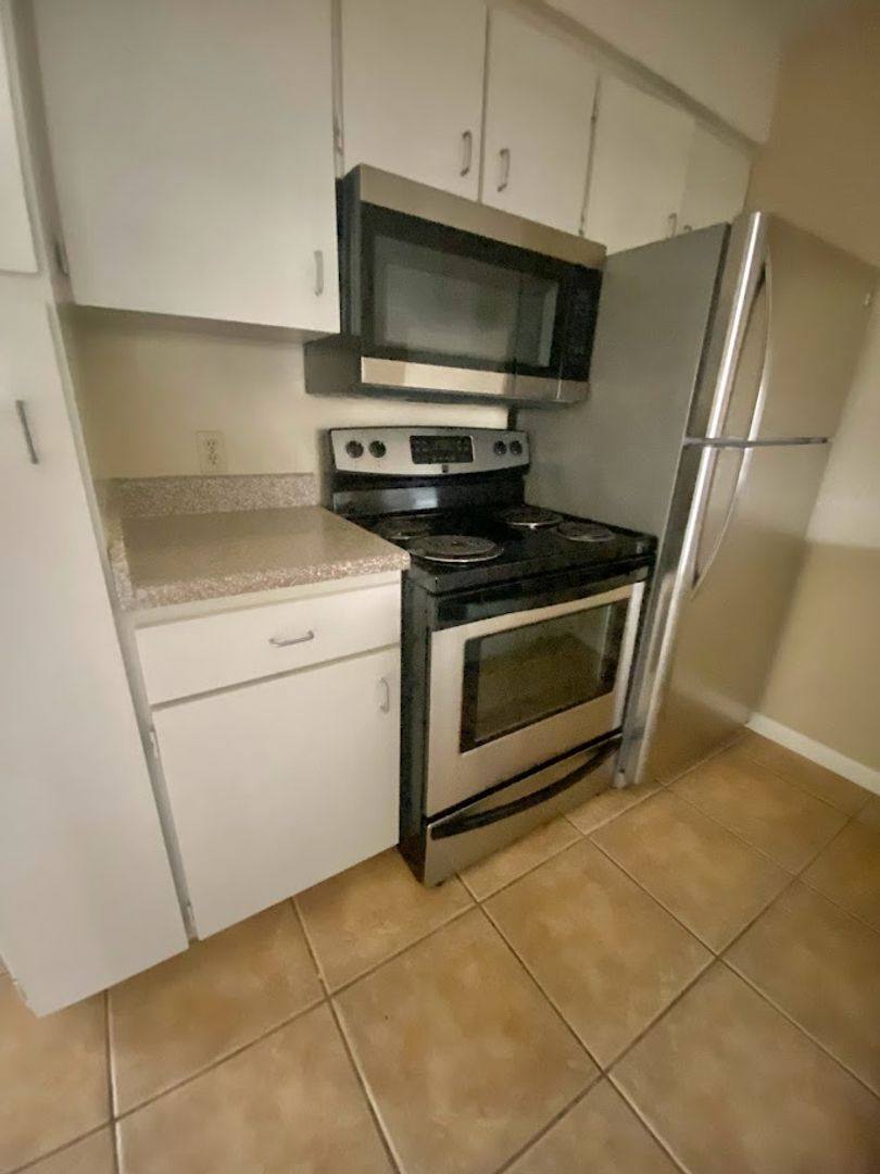 Condo for rent at 910 Duncan #61, Austin, TX 78705