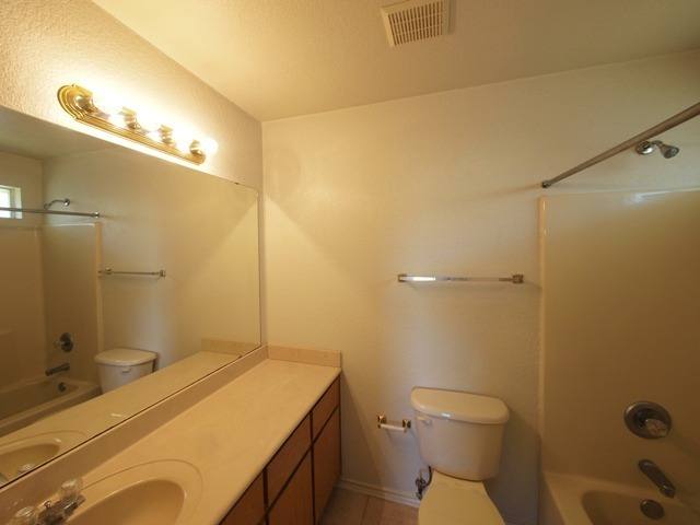 Townhouse for rent at 2604 Alma Dr, Killeen, TX 76549