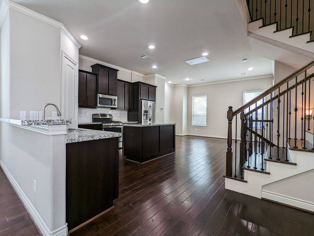 House for rent at 5323 Kiam St, Houston, TX 77007