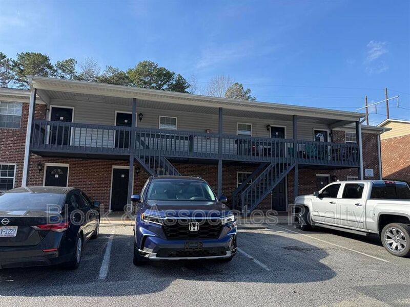 Apartment for rent at 304 Reece Ave #C, Randleman, NC 27317