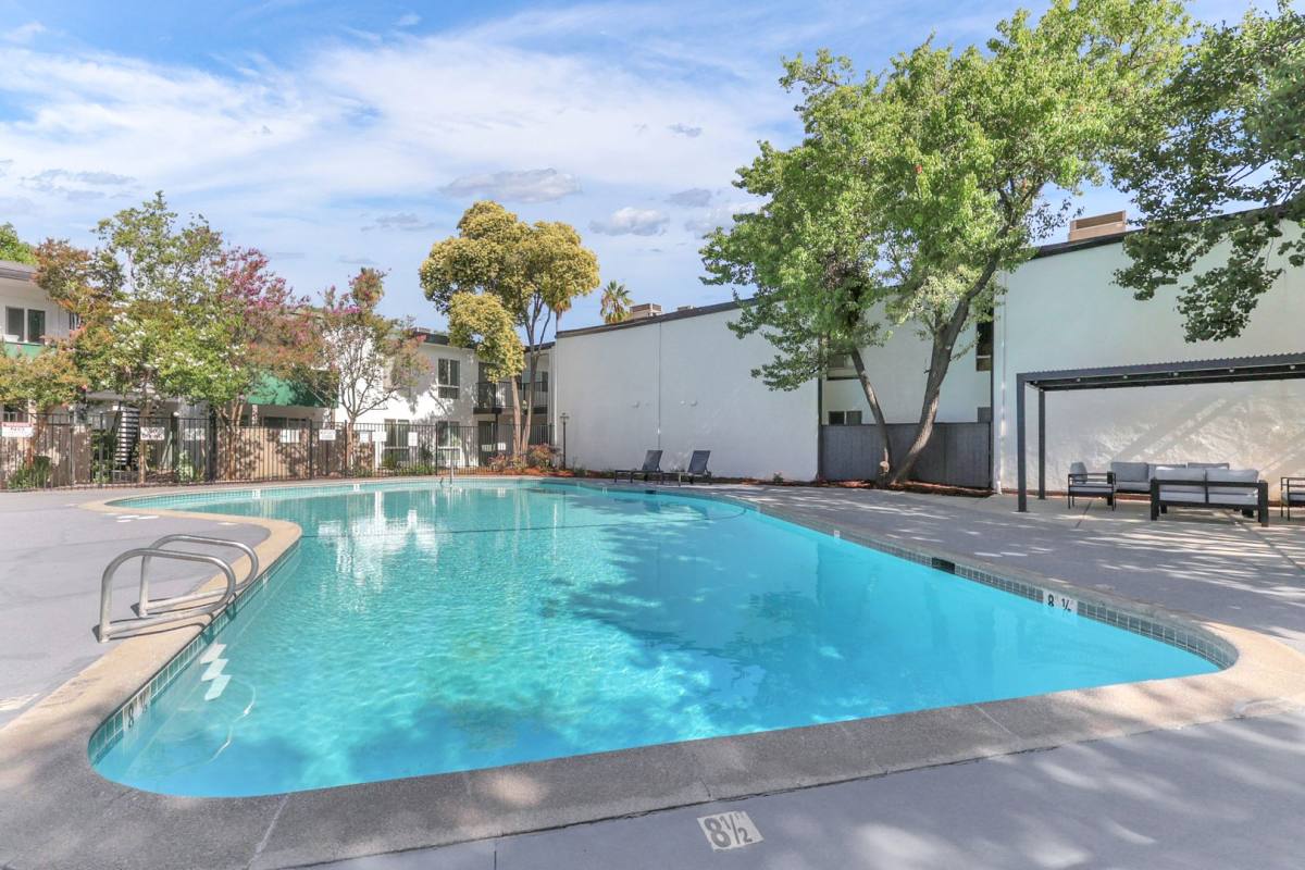 Apartment for rent at 5600 Marconi Ave, Carmichael, CA 95608