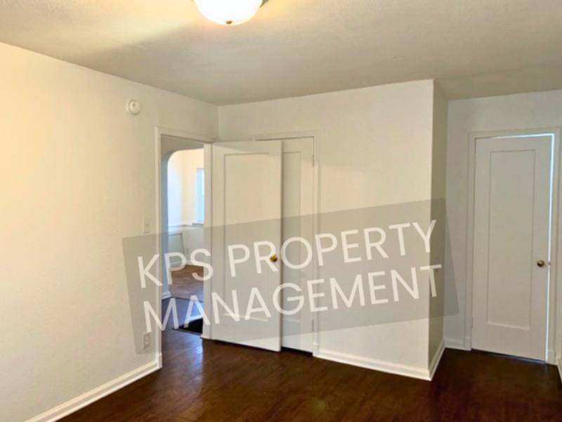 Apartment for rent at 708 S Ida St #3, Wichita, KS 67211