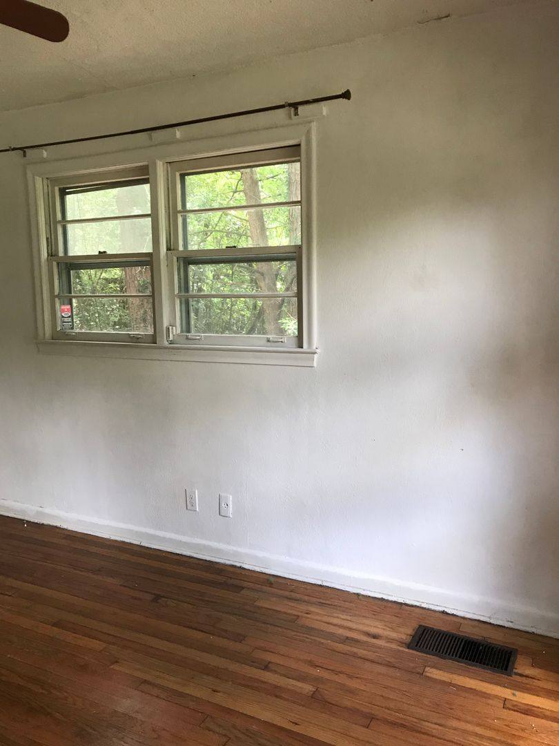 Apartment for rent at 1406 Atkamire Dr, Tallahassee, FL 32304