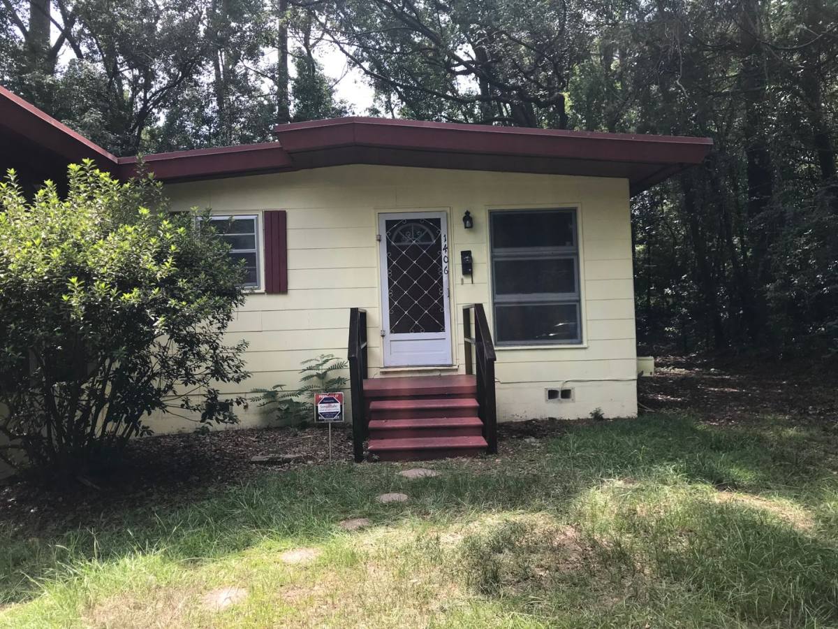 Apartment for rent at 1406 Atkamire Dr, Tallahassee, FL 32304