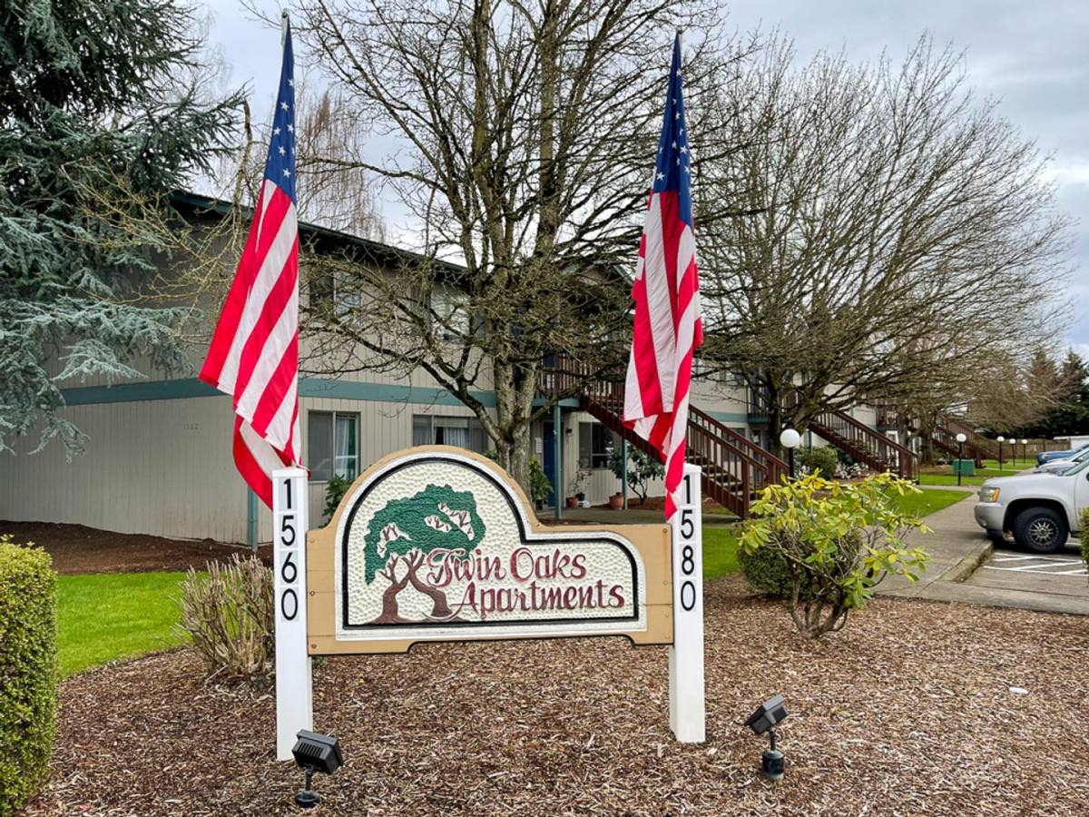 Apartment for rent at 1560 Newberg Highway 1, Woodburn, OR 97071