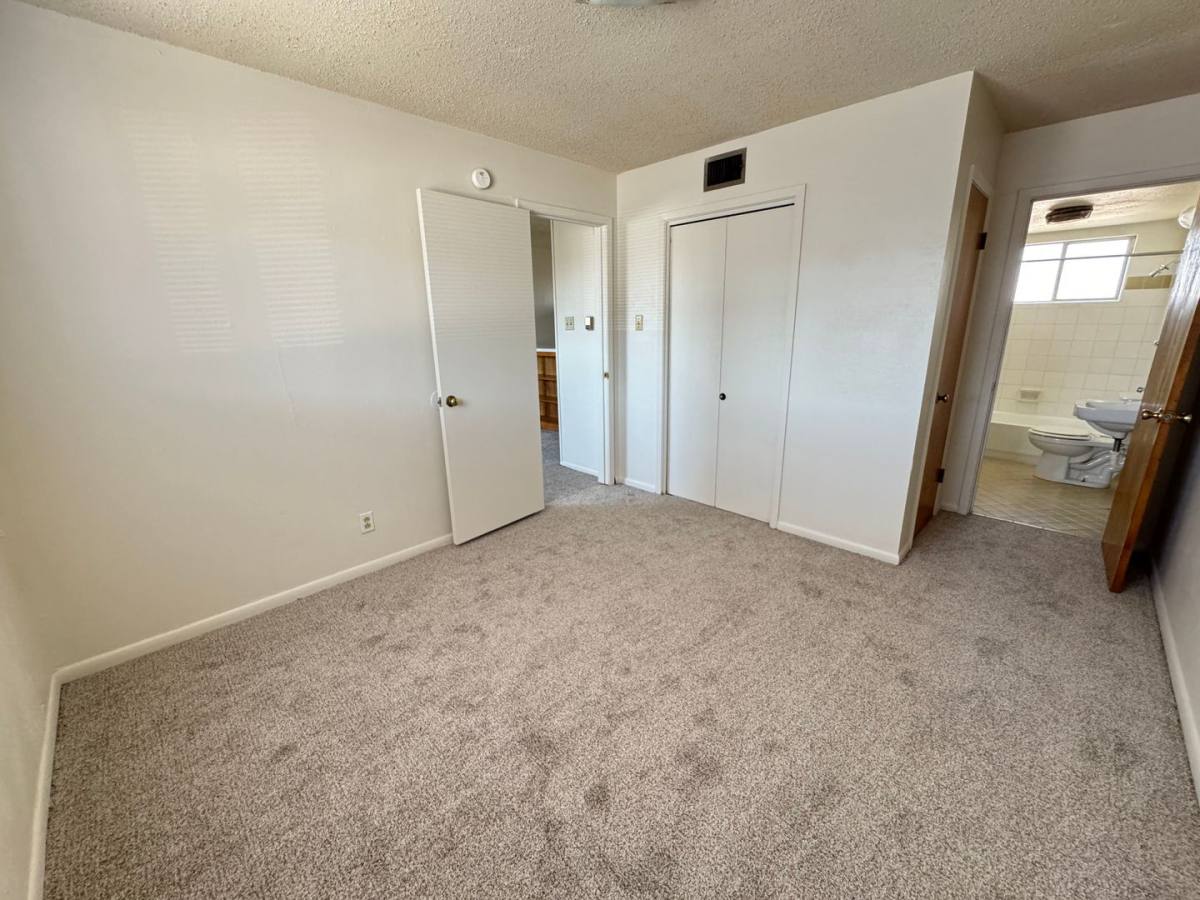 Apartment for rent at 807 W Hallmark Ave, Killeen, TX 76541