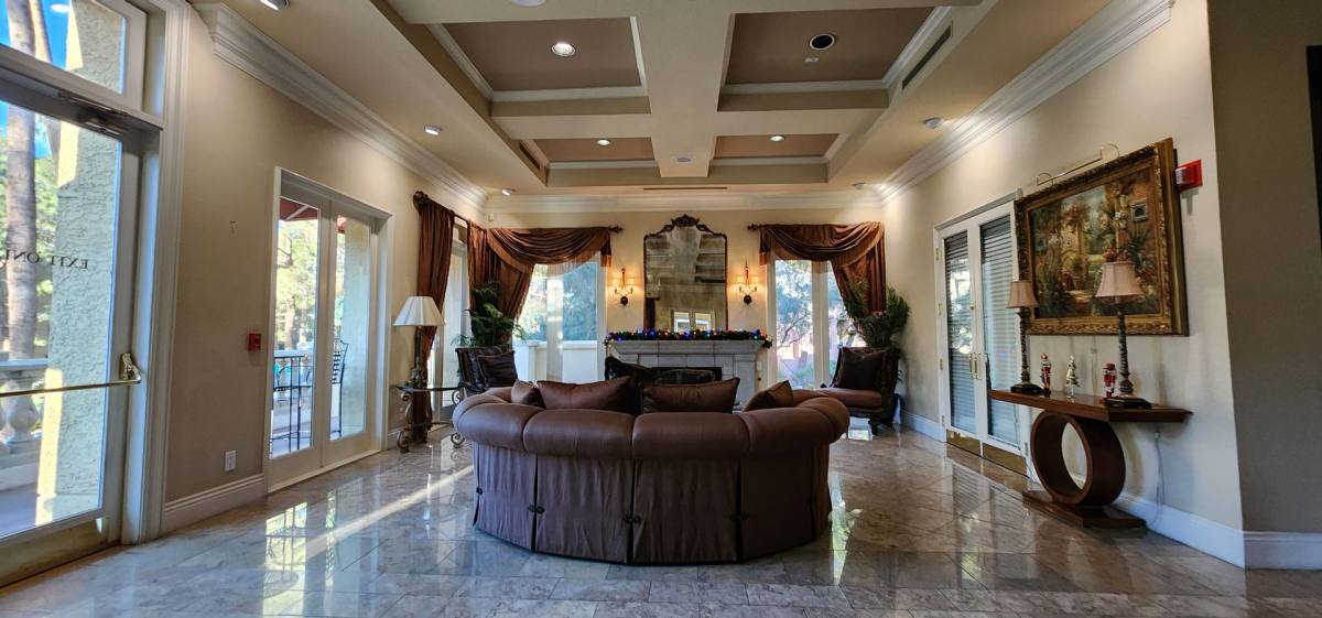 Apartment for rent at 210 E Flamingo Rd, Las Vegas, NV 89169