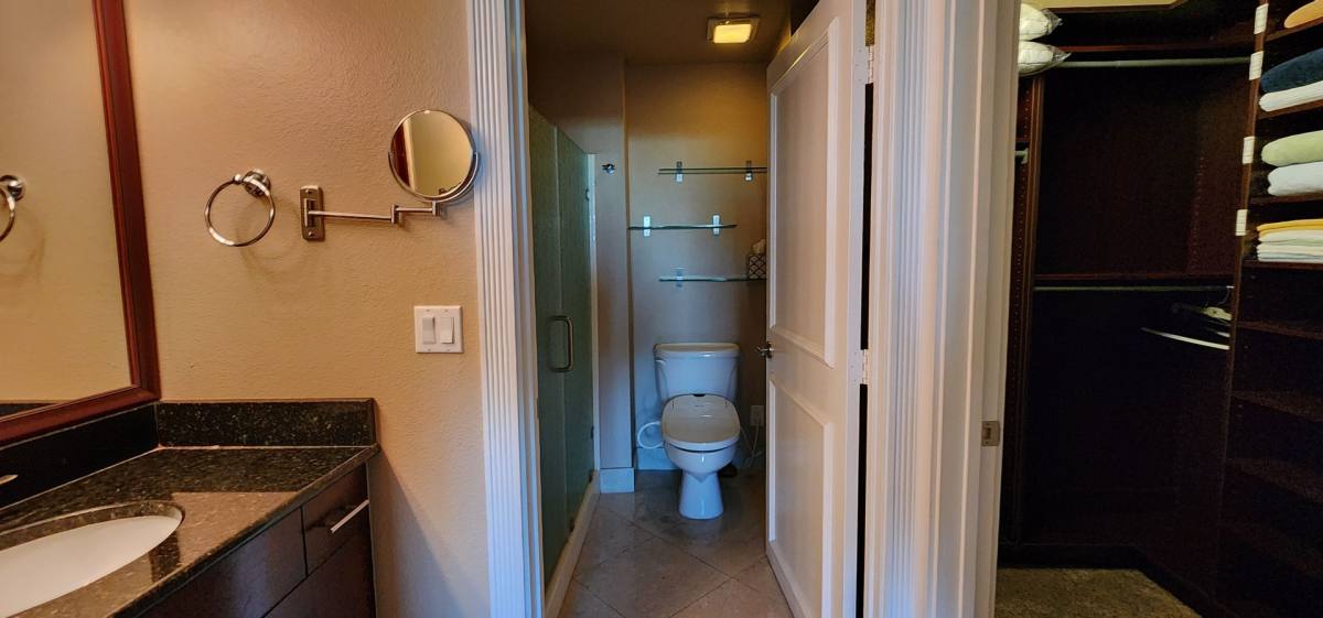 Apartment for rent at 210 E Flamingo Rd, Las Vegas, NV 89169