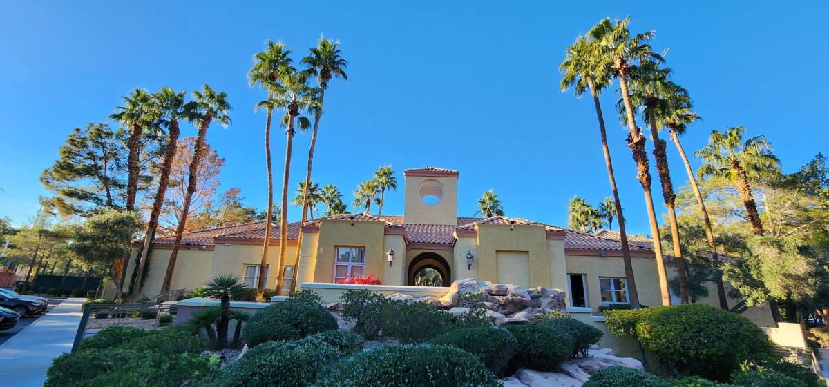 Apartment for rent at 210 E Flamingo Rd, Las Vegas, NV 89169