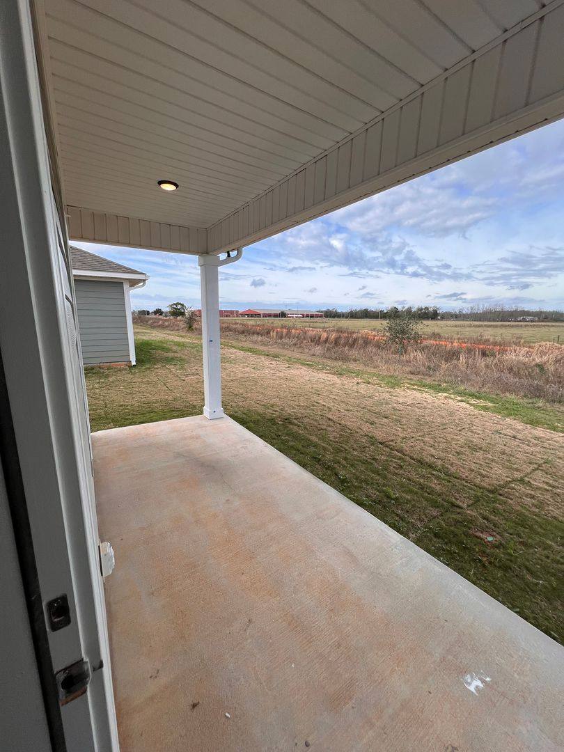 House for rent at 21533 Tawny Loop, Robertsdale, AL 36567