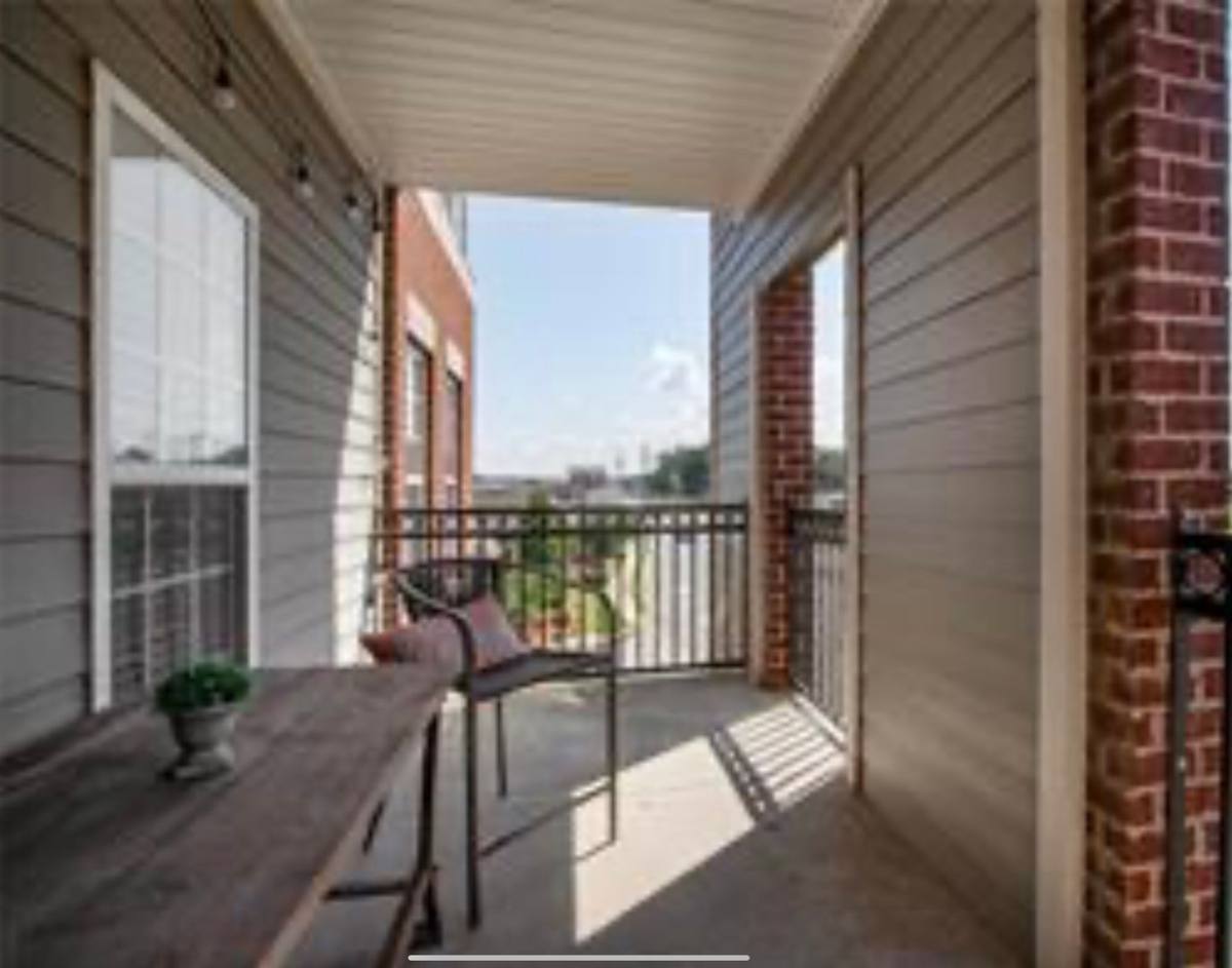 Condo for rent at 700 15th St, Tuscaloosa, AL 35401