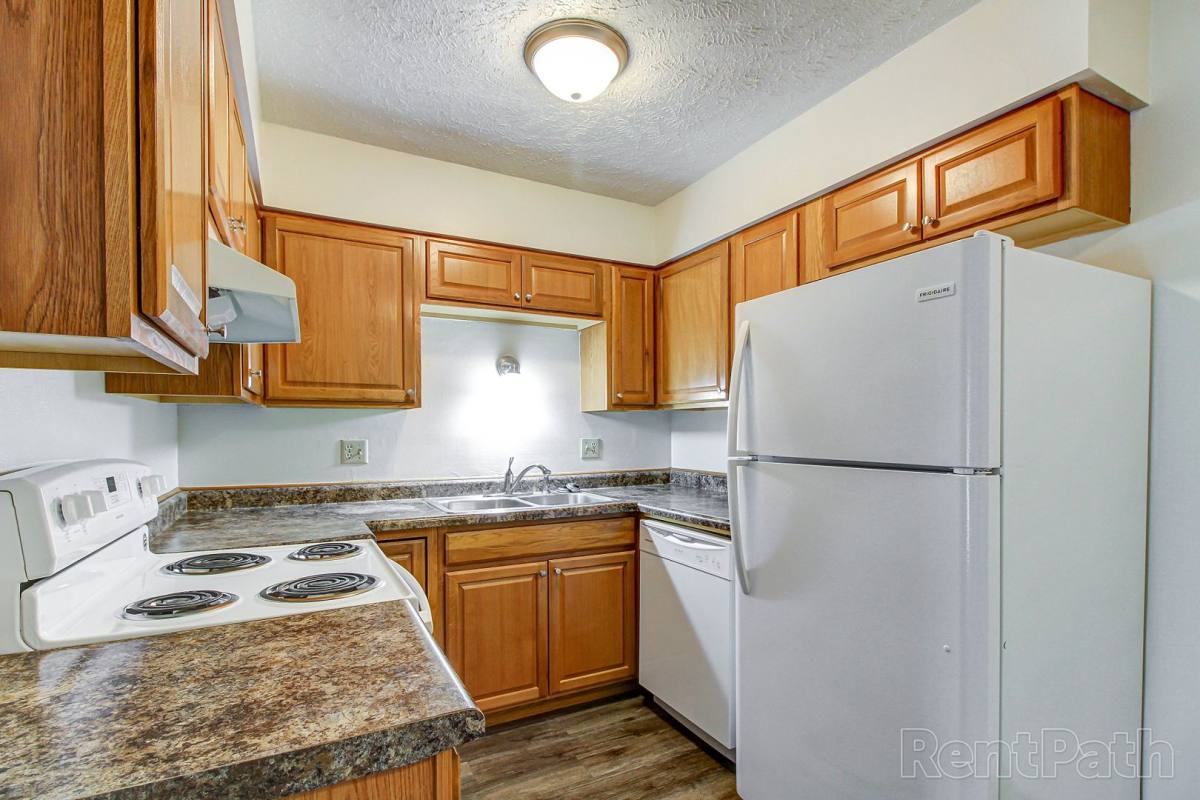 Apartment for rent at 525 22nd Ave NW, Minot, ND 58703