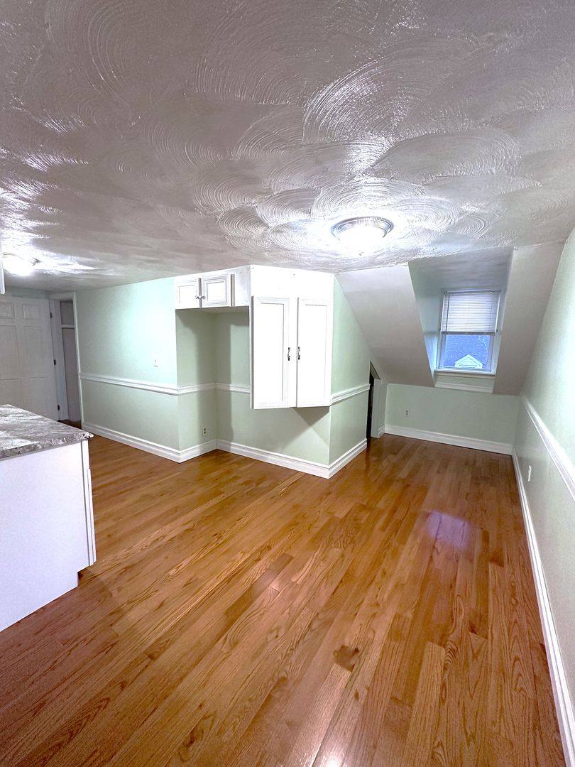 Apartment for rent at 1-7 Old Mendon St, Blackstone, MA 01504