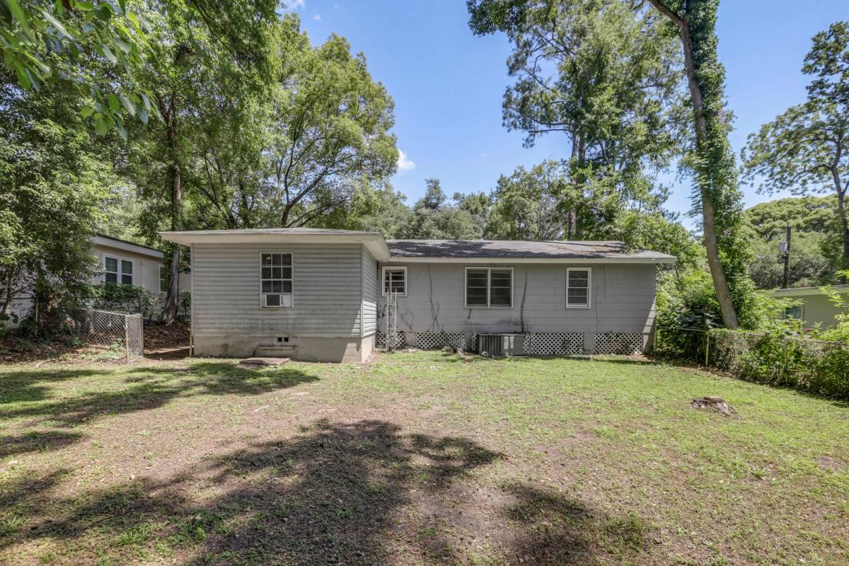 House for rent at 1621 Mayhew, Tallahassee, FL 32304