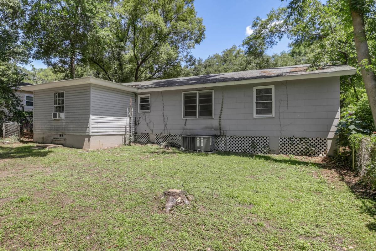 House for rent at 1621 Mayhew, Tallahassee, FL 32304