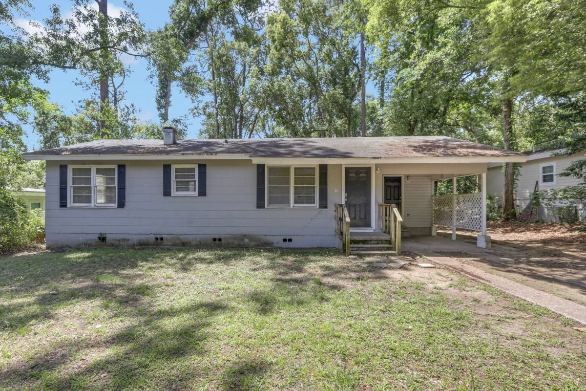 House for rent at 1621 Mayhew, Tallahassee, FL 32304