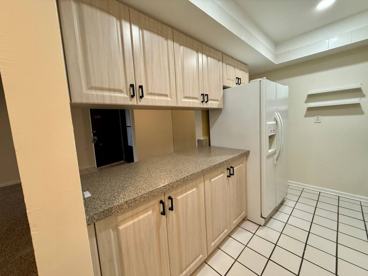 Condo for rent at 775 N Village Dr, Saint Petersburg, FL 33716