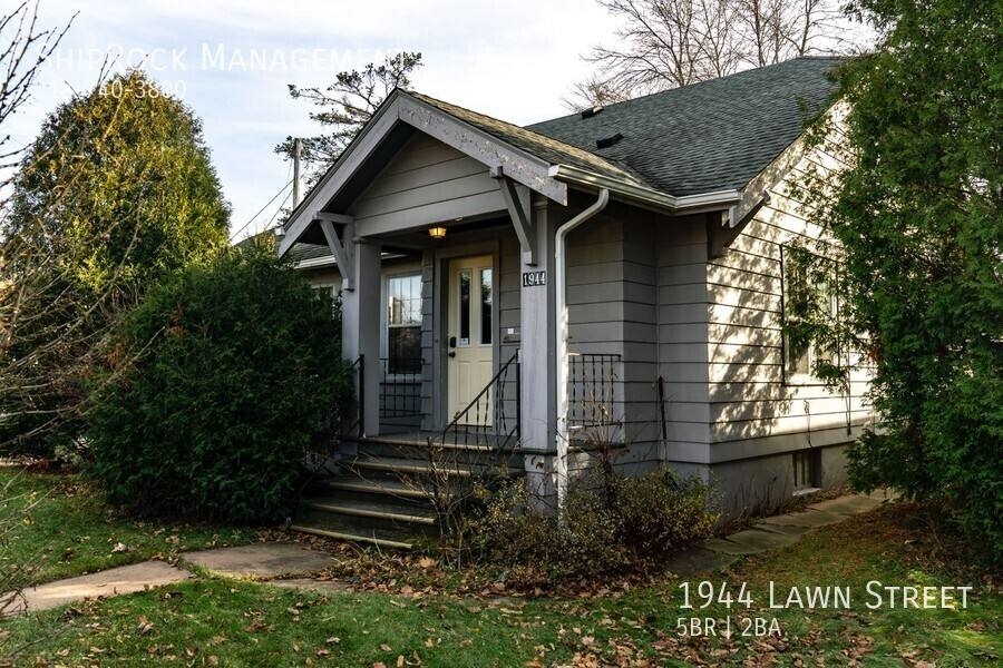House for rent at 1944 Lawn St, Duluth, MN 55812