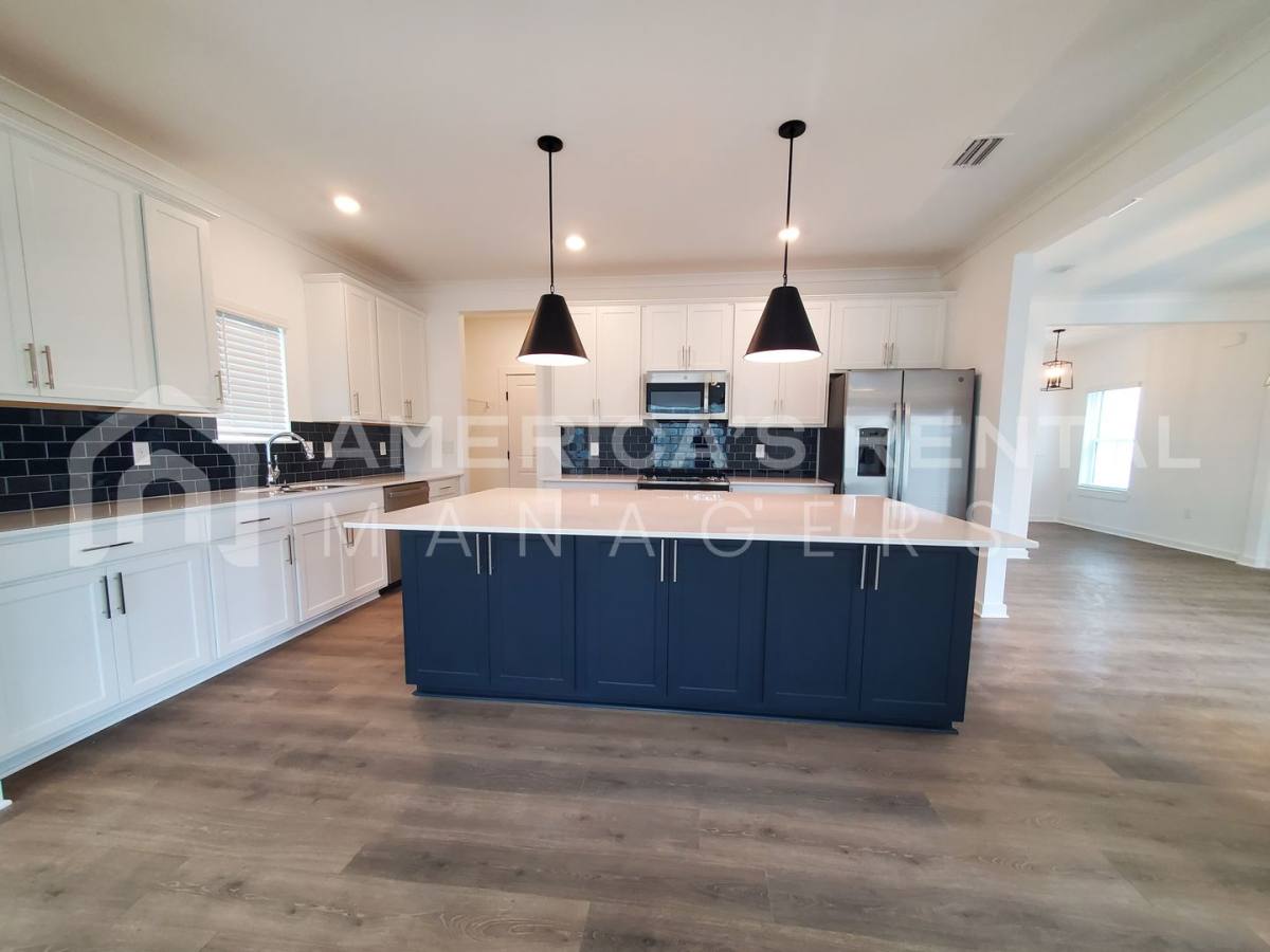 House for rent at 4676 Casablanca Dr, Orange Beach, AL 36561