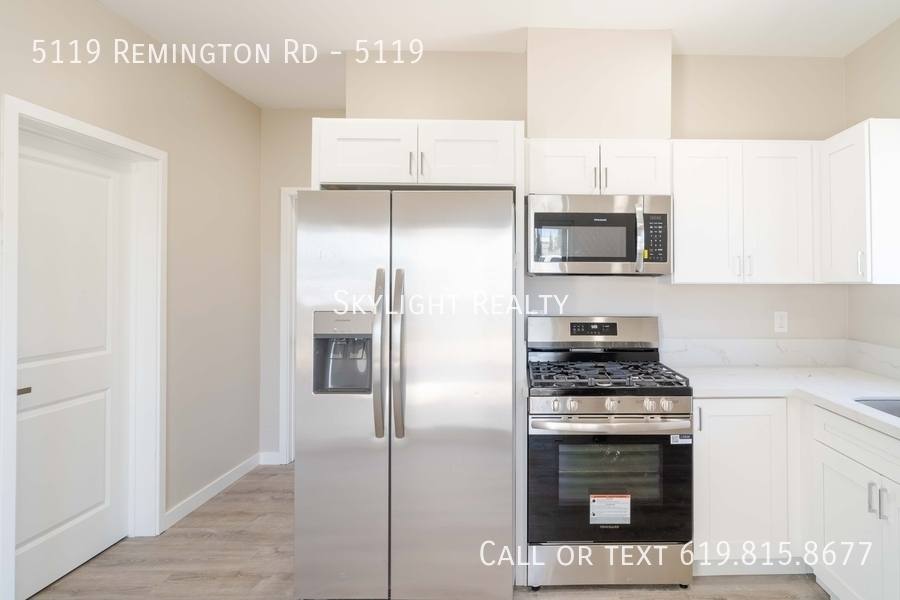 Apartment for rent at 5119 Remington Rd, San Diego, CA 92115