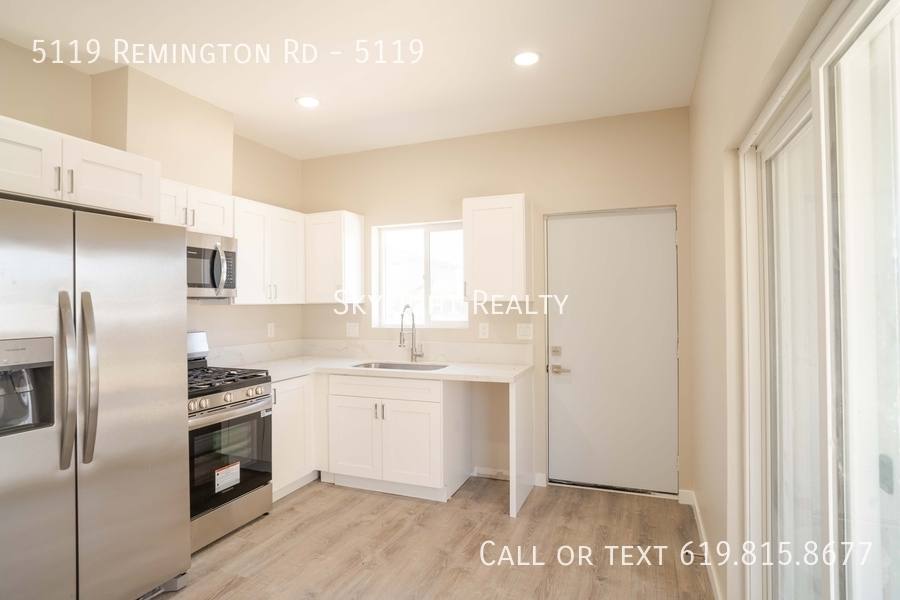 Apartment for rent at 5119 Remington Rd, San Diego, CA 92115