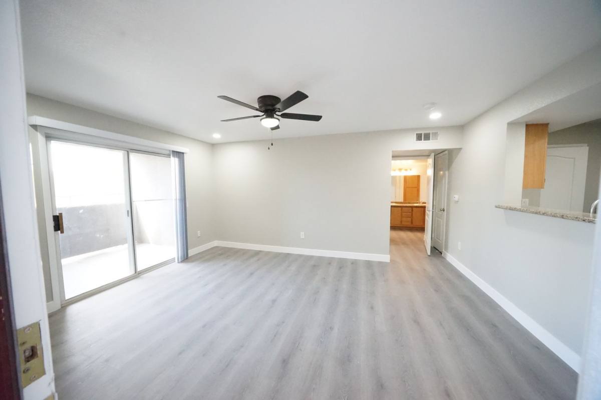Condo for rent at 5055 W Hacienda Ave, Las Vegas, NV 89118