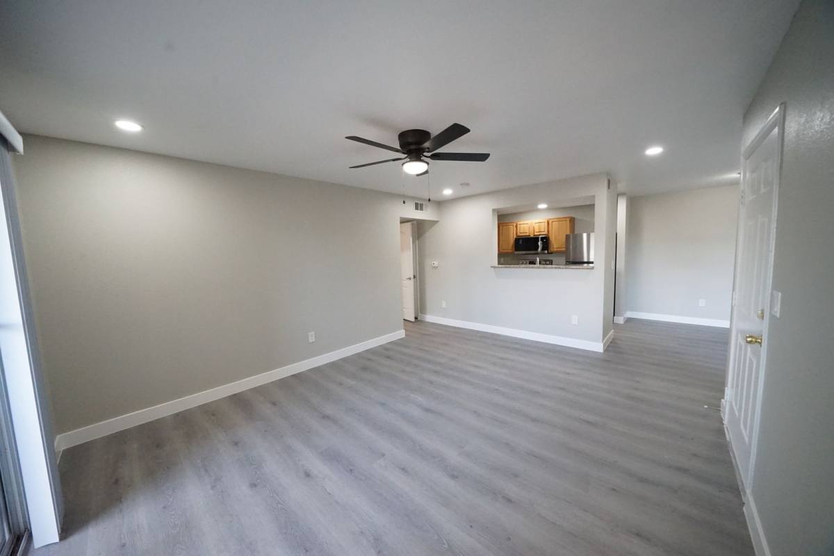 Condo for rent at 5055 W Hacienda Ave, Las Vegas, NV 89118