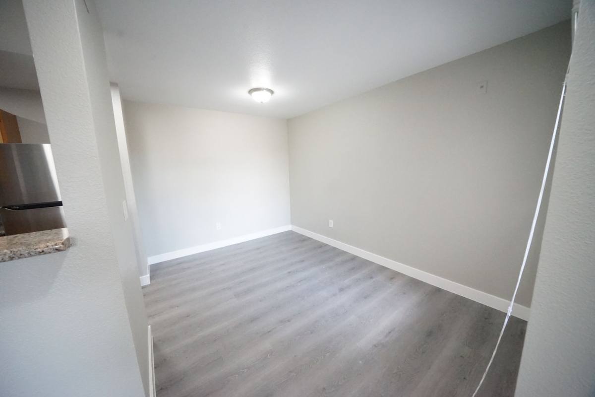 Condo for rent at 5055 W Hacienda Ave, Las Vegas, NV 89118