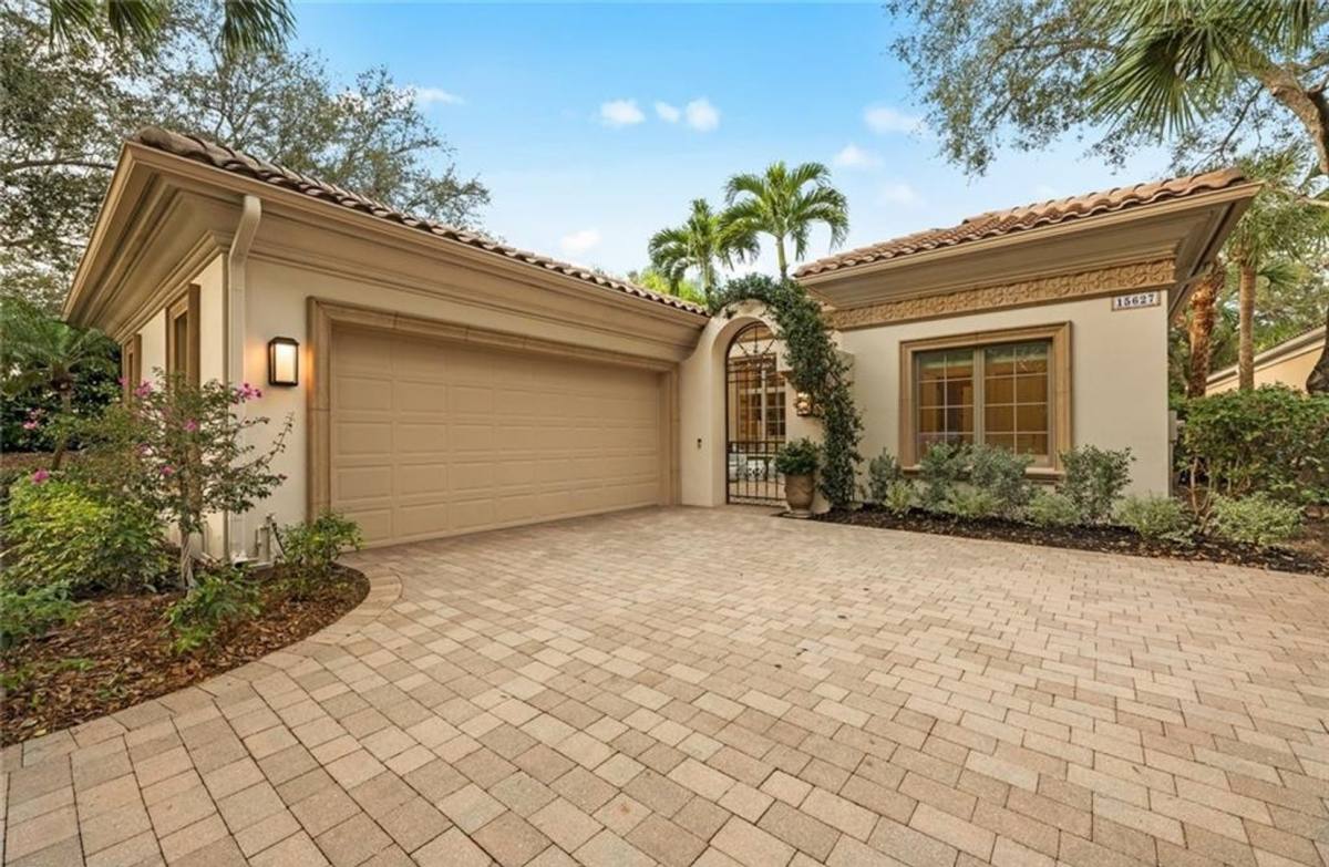 House for rent at 15627 Villoresi Way, Naples, FL 34110